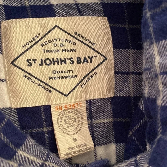 St. John’s Bay plaid shirt size medium blue and white button-down cotton - Picture 3 of 5